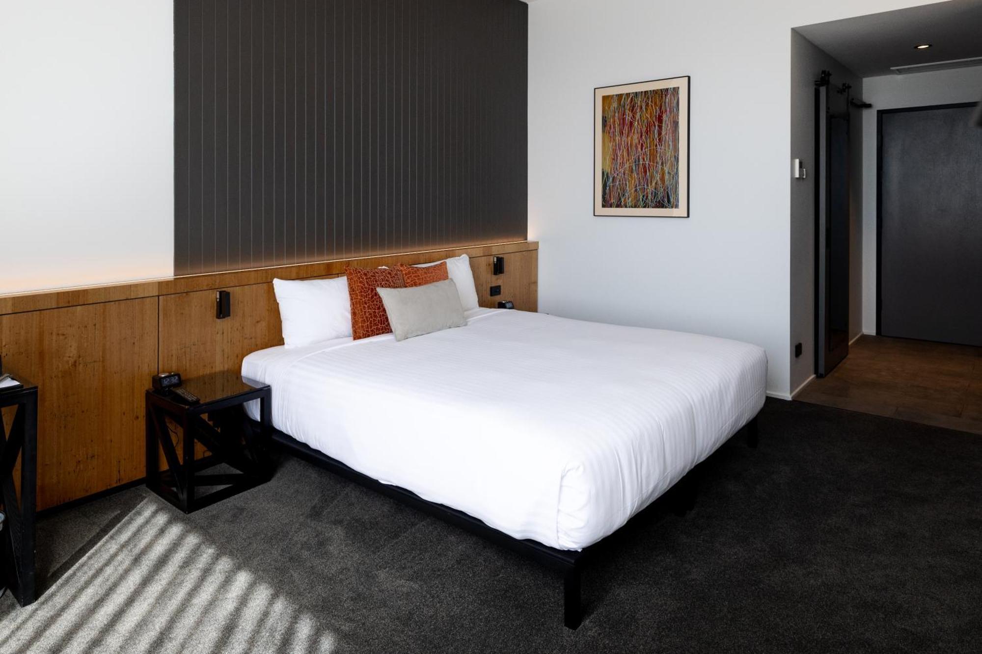 Hotel Verge لونسيستون المظهر الخارجي الصورة